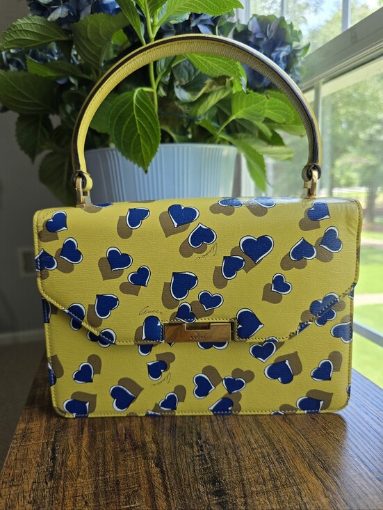 Gucci Handbags - Gucci Shanghai Heartbeat Top Handle Bag